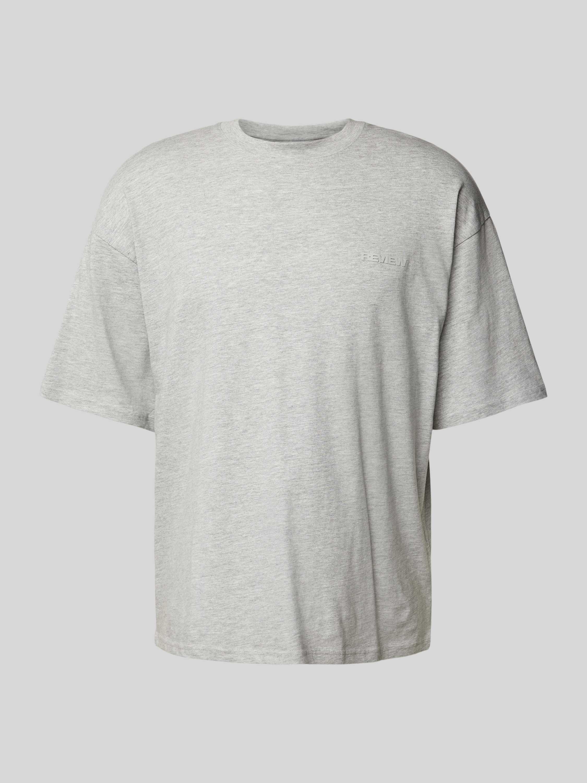 Oversized T-Shirt mit überschnittenen Schultern
